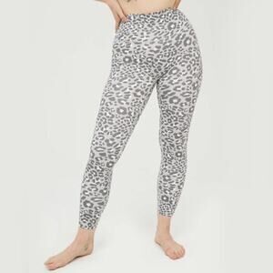 Aerie Offline Goals High-Waisted 7/8 Leggings Grey White Animal Print - Size XS